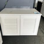 750mm white satin Venetian wall hung vanity with solid top