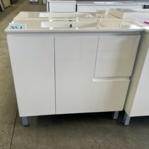 900mm Aria white gloss Ensuite 2 drawer, 2 door vanity with porcelain top